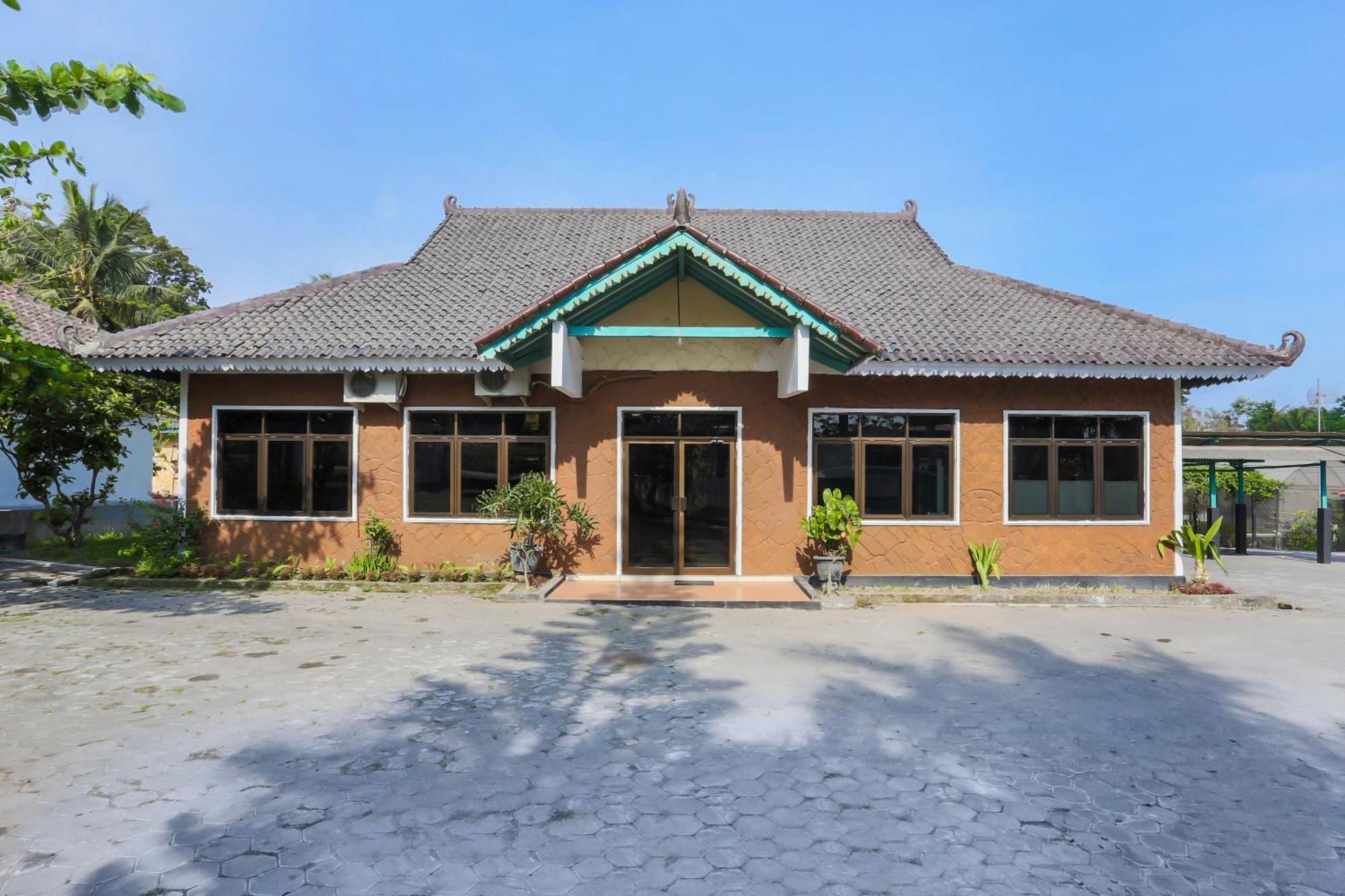 Super Oyo 1959 Penginapan Kepurun Pawana Indonesia Sleman  Exterior photo